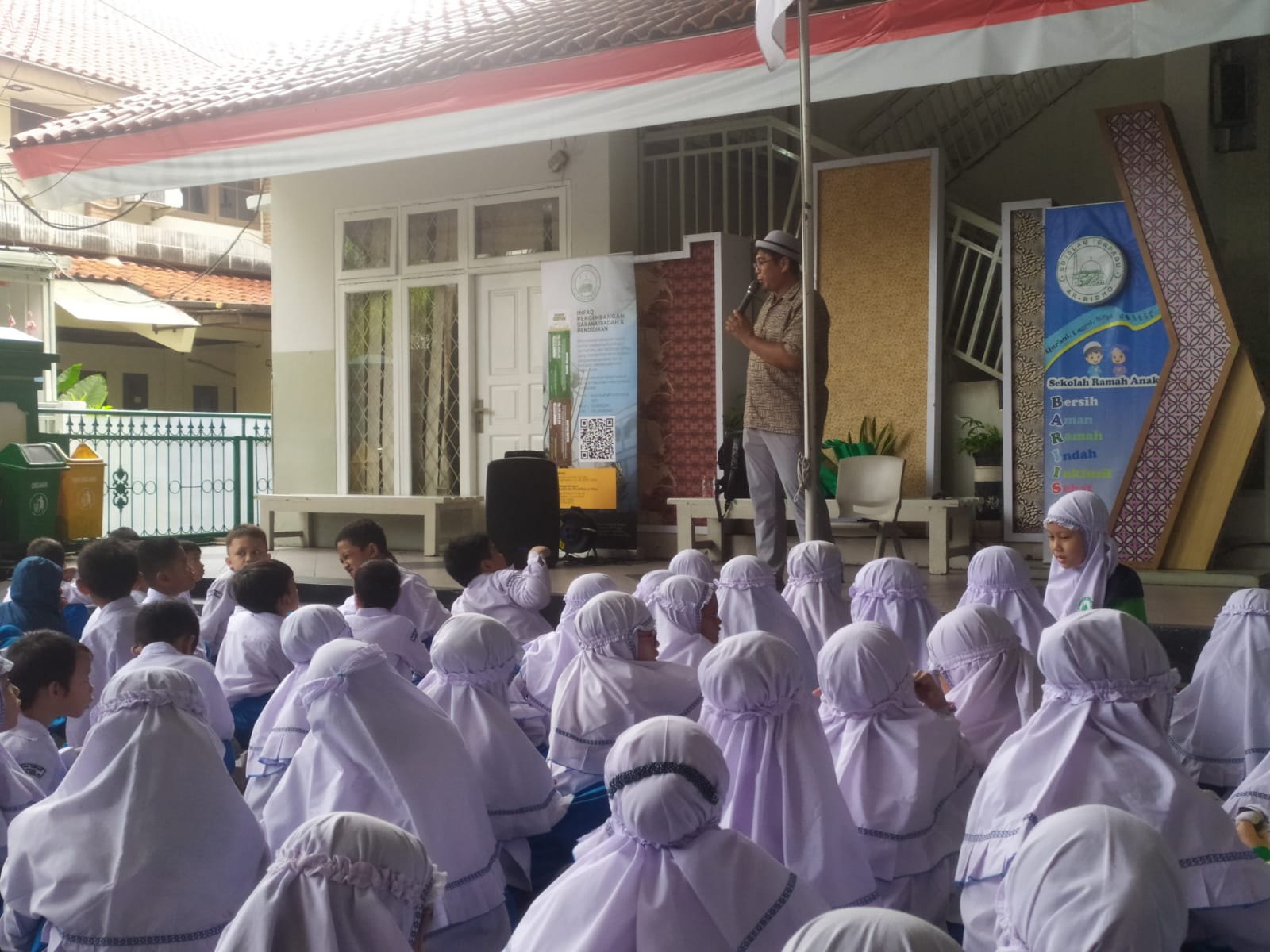 Wisata LiterAsyik Ke SDIT Ar-Ridho